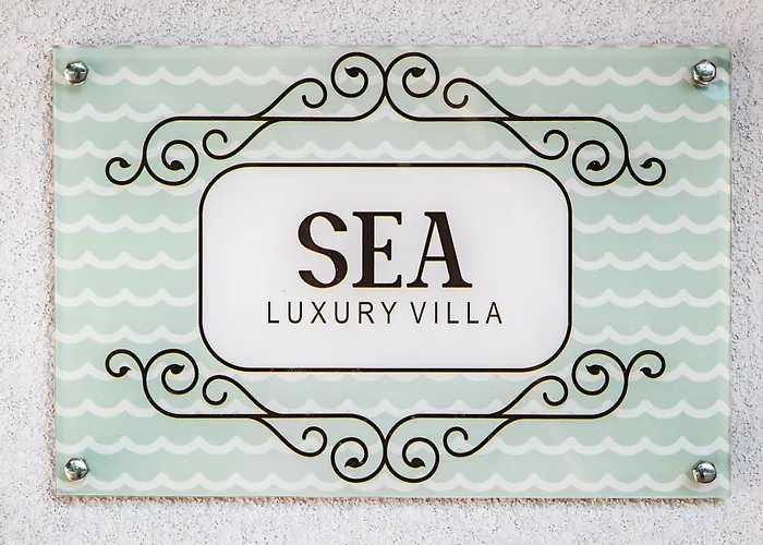 Agnontas Luxury Villas
